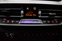 BMW 1シリーズ M135i xDrive ﾌﾙﾀｲﾑ4WD ﾃﾞﾋﾞｭｰ&ｺﾝﾌｫｰﾄ&ﾅﾋﾞｹﾞｰｼｮﾝP ｱﾙｶﾝﾀｰﾗMｽﾎﾟｰﾂｼｰﾄ&ﾌﾞﾚｰｷ 可変ｻｽ Mﾊﾟﾌｫﾘｱｽﾎﾟｲﾗｰ ACC ﾗｲﾌﾞｺｯｸﾋﾟｯﾄ ﾀｯﾁﾊﾟﾈﾙﾅﾋﾞ ｱｯﾌﾟﾙｶｰﾌﾟﾚｲ ﾍｷｻｺﾞﾅﾙLEDﾍｯﾄﾞﾗｲﾄ 2年保証