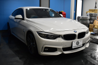 BMW 4シリーズ 420i ｸﾞﾗﾝｸｰﾍﾟ ｲﾝｽﾀｲﾙｽﾎﾟｰﾂ LCI後期 限定車 ﾌｧｽﾄﾄﾗｯｸP ACC ﾍｷｻｺﾞﾅﾙLEDﾍｯﾄﾞﾗｲﾄ&ﾃｰﾙ HUD ﾋｰﾀｰ付黒革 可変Mｻｽ Mﾌﾞﾚｰｷ 19AW 液晶ﾒｰﾀｰ LCW 衝突軽減B 車線逸脱&歩行者警告 電動Rｹﾞｰﾄ  ﾀｯﾁﾊﾟﾈﾙHDDﾅﾋﾞ ﾌﾙｾｸﾞBｶﾒﾗ 2年保証