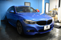 BMW 3シリーズ 320i ｸﾞﾗﾝﾂｰﾘｽﾓ Mｽﾎﾟｰﾂ LCI後期 LEDﾍｯﾄﾞﾗｲﾄ&ﾃｰﾙﾗｲﾄ ﾋｰﾀｰ付黒革 追従ACC 車線変更&逸脱&歩行者警告 衝突軽減ﾌﾞﾚｰｷ TOPﾋﾞｭｰ ｻｲﾄﾞｶﾒﾗ Bｶﾒﾗ 前後PDC 19AW 第5世代横ﾒﾆｭｰ表示型ﾀｯﾁﾊﾟｯﾄﾞ式iﾄﾞﾗｲﾌﾞHDDﾅﾋﾞ 電動Rｹﾞｰﾄ 2年保証