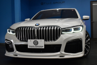 BMW 7シリーズ 740i Mｽﾎﾟｰﾂ LCI後期 3Dﾃﾞｻﾞｲﾝｴｱﾛ ｻﾝﾙｰﾌ BMWﾚｰｻﾞｰLED 全席ﾋｰﾀｰ&ﾍﾞﾝﾁﾚｰｼｮﾝ付黒革 ACC HUD ﾊｰﾏﾝｶｰﾄﾞﾝ BMWﾗｲﾌﾞｺｯｸﾋﾟｯﾄ ﾀｯﾁﾊﾟﾈﾙﾅﾋﾞ3Dﾋﾞｭｰ ﾌﾙｾｸﾞ 液晶ﾒｰﾀｰ 20AW 車線変更&車線逸脱&歩行者警告 衝突軽減ﾌﾞﾚｰｷ 2年保証