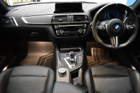 BMW Mシリーズ M2 ｺﾝﾍﾟﾃｨｼｮﾝ MDCT 7速DCT LCI後期 ﾍｷｻｺﾞﾅﾙLEDﾍｯﾄﾞﾗｲﾄ&ﾃｰﾙ ﾋｰﾀｰ付黒革 harman/kardon ﾀｯﾁﾊﾟﾈﾙHDDﾅﾋﾞBｶﾒﾗ 19AW 車線逸脱&歩行者警告 衝突軽減ﾌﾞﾚｰｷ ｶｰﾎﾞﾝｲﾝﾃﾘｱ Mｼｰﾄﾍﾞﾙﾄ  2年保証