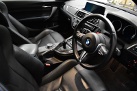 BMW Mシリーズ M2 ｺﾝﾍﾟﾃｨｼｮﾝ MDCT 7速DCT LCI後期 ｺﾝﾍﾟﾃｨｼｮﾝ専用410馬力ｴﾝｼﾞﾝ ﾍｷｻｺﾞﾅﾙLEDﾍｯﾄﾞﾗｲﾄ&ﾃｰﾙ ﾋｰﾀｰ付黒革 ﾀｯﾁﾊﾟﾈﾙHDDﾅﾋﾞBｶﾒﾗ 専用19AW 車線逸脱&歩行者警告 衝突軽減ﾌﾞﾚｰｷ ｶｰﾎﾞﾝｲﾝﾃﾘｱ Mｼｰﾄﾍﾞﾙﾄ 2年保証