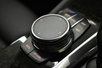 BMW 5シリーズ 530e Mｽﾎﾟｰﾂ PHEV ﾃﾞﾋﾞｭｰP ｿﾌﾄｸﾛｰｽﾞﾄﾞｱ 全席ﾋｰﾀｰ付黒革 LEDﾍｯﾄﾞﾗｲﾄ 追従ACC HUD ｼﾞｪｽﾁｬｰｺﾝﾄﾛｰﾙ 車線変更&逸脱警告 衝突軽減B ﾀｯﾁﾊﾟﾈﾙ対応iﾄﾞﾗｲﾌﾞHDDﾅﾋﾞﾌﾙｾｸﾞ 3Dﾋﾞｭｰ全周囲ｶﾒﾗ 液晶ﾒｰﾀｰ 電動ﾄﾗﾝｸ  KW車高調 19AW 2年保証