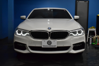 BMW 5シリーズ 530e Mｽﾎﾟｰﾂ PHEV ﾊｲﾗｲﾝP 全席ﾋｰﾀｰ付黒革 Mｽﾎﾟｰﾂﾌﾞﾚｰｷ LEDﾍｯﾄﾞﾗｲﾄ 追従ACC 車線変更&逸脱&歩行者警告 衝突軽減B ﾀｯﾁﾊﾟﾈﾙ対応iﾄﾞﾗｲﾌﾞHDDﾅﾋﾞﾌﾙｾｸﾞ 全周囲ｶﾒﾗ3Dﾋﾞｭｰ 液晶ﾒｰﾀｰ 電動ﾄﾗﾝｸ  19AW 2年保証