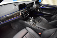 BMW 5シリーズ 530e Mｽﾎﾟｰﾂ PHEV ﾊｲﾗｲﾝP 全席ﾋｰﾀｰ付黒革 Mｽﾎﾟｰﾂﾌﾞﾚｰｷ LEDﾍｯﾄﾞﾗｲﾄ 追従ACC 車線変更&逸脱&歩行者警告 衝突軽減B ﾀｯﾁﾊﾟﾈﾙ対応iﾄﾞﾗｲﾌﾞHDDﾅﾋﾞﾌﾙｾｸﾞ 全周囲ｶﾒﾗ3Dﾋﾞｭｰ 液晶ﾒｰﾀｰ 電動ﾄﾗﾝｸ  19AW 2年保証