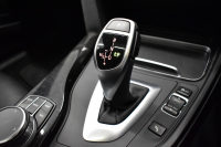 BMW 3シリーズ 320dﾂｰﾘﾝｸﾞ Mｽﾎﾟｰﾂ  LCI後期 8Cｴﾝｼﾞﾝ ﾊﾟﾉﾗﾏｻﾝﾙｰﾌ ﾋｰﾀｰ付黒革 LEDﾍｯﾄﾞﾗｲﾄ&ﾃｰﾙ 追従ACC 車線変更&逸脱&歩行者警告 衝突軽減ﾌﾞﾚｰｷ 18AW ﾀｯﾁﾊﾟｯﾄﾞ式iﾄﾞﾗｲﾌﾞHDDﾅﾋﾞ Bｶﾒﾗ前後PDC 電動Rｹﾞｰﾄ 2年保証