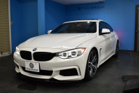 BMW 4シリーズ 435i ｸﾞﾗﾝｸｰﾍﾟ Mｽﾎﾟｰﾂ ﾌｧｽﾄﾄﾗｯｸ&ｱﾄﾞﾊﾞﾝｽﾄﾞｱｸﾃｨﾌﾞｾｰﾌﾃｨｰP ｻﾝﾙｰﾌ ACC LEDﾍｯﾄﾞﾗｲﾄ HUD ﾋｰﾀｰ付赤革  ｶｰﾎﾞﾝｲﾝﾃﾘｱﾄﾘﾑ ﾀｯﾁﾊﾟｯﾄﾞ式iﾄﾞﾗｲﾌﾞﾅﾋﾞ 車線逸脱&歩行者警告 衝突軽減B 電動Rｹﾞｰﾄ  Bｶﾒﾗ 19AW 2年保証