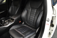 BMW 3シリーズ 320i Mｽﾎﾟｰﾂ ﾃﾞﾋﾞｭｰ&ｺﾝﾌｫｰﾄP ﾋｰﾀｰ付ﾌﾞﾗｯｸﾚｻﾞｰ ｵﾌﾟｼｮﾝ19AW 全周囲ｶﾒﾗ ﾀｯﾁﾊﾟﾈﾙﾅﾋﾞ ﾌﾙｾｸﾞTV ｱｯﾌﾟﾙｶｰﾌﾟﾚｲ 追従ACC LEDﾍｯﾄﾞﾗｲﾄ 電動ﾄﾗﾝｸ 側面衝突&車線変更&逸脱&歩行者警告 液晶ﾒｰﾀｰ 後退ｱｼｽﾄ Pｱｼｽﾄ 2年保証