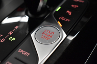 BMW 3シリーズ 320i Mｽﾎﾟｰﾂ ﾃﾞﾋﾞｭｰ&ｺﾝﾌｫｰﾄP ﾋｰﾀｰ付ﾌﾞﾗｯｸﾚｻﾞｰ ｵﾌﾟｼｮﾝ19AW 全周囲ｶﾒﾗ ﾀｯﾁﾊﾟﾈﾙﾅﾋﾞ ﾌﾙｾｸﾞTV ｱｯﾌﾟﾙｶｰﾌﾟﾚｲ 追従ACC LEDﾍｯﾄﾞﾗｲﾄ 電動ﾄﾗﾝｸ 側面衝突&車線変更&逸脱&歩行者警告 液晶ﾒｰﾀｰ 後退ｱｼｽﾄ Pｱｼｽﾄ 2年保証