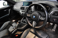 BMW Mシリーズ M2 6速MT LCI後期 ﾋｰﾀｰ付黒革 ｱﾀﾞﾌﾟﾃｨﾌﾞﾍｷｻｺﾞﾅﾙLEDﾍｯﾄﾞﾗｲﾄ&ﾃｰﾙ  ﾀｯﾁﾊﾟﾈﾙHDDﾅﾋﾞ Bｶﾒﾗ Scan-Speak社製ｽﾋﾟｰｶｰ/Studie Sound System 19AW 車線逸脱&歩行者警告 衝突軽減 ｶｰﾎﾞﾝｲﾝﾃﾘｱ  ﾌﾞﾗｯｸｸﾞﾘﾙ iｽﾄｯﾌﾟ ｽﾏｰﾄｷｰ 2年保証