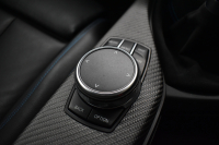 BMW Mシリーズ M2 6速MT LCI後期 ﾋｰﾀｰ付黒革 ｱﾀﾞﾌﾟﾃｨﾌﾞﾍｷｻｺﾞﾅﾙLEDﾍｯﾄﾞﾗｲﾄ&ﾃｰﾙ  ﾀｯﾁﾊﾟﾈﾙHDDﾅﾋﾞ Bｶﾒﾗ Scan-Speak社製ｽﾋﾟｰｶｰ/Studie Sound System 19AW 車線逸脱&歩行者警告 衝突軽減 ｶｰﾎﾞﾝｲﾝﾃﾘｱ  ﾌﾞﾗｯｸｸﾞﾘﾙ iｽﾄｯﾌﾟ ｽﾏｰﾄｷｰ 2年保証