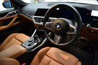 BMW 4シリーズ M440i xDriveｸﾞﾗﾝｸｰﾍﾟ 新車保証R7年6月迄 1ｵｰﾅｰ ﾋｰﾀｰ付茶革 Mｽﾎﾟｰﾂｼｰﾄ ｻﾝﾙｰﾌ ｲﾉﾍﾞｰｼｮﾝ&ﾊｲﾗｲﾝP ﾚｰｻﾞｰLEDﾍｯﾄﾞﾗｲﾄ HUD Mｽﾎﾟｰﾂﾃﾞﾌ&ﾌﾞﾚｰｷ 可変Mｻｽ ﾗｲﾌﾞｺｯｸﾋﾟｯﾄ全周囲ｶﾒﾗ Pｱｼｽﾄ LCW Apple Car Play ﾌﾙｾｸﾞ harman/kardon 19AW