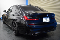 BMW 3シリーズ M340i Xﾄﾞﾗｲﾌﾞ 新車保証R6年10月迄 ｵﾌﾟｼｮﾝ/Mｽﾎﾟｰﾂｼｰﾄ ﾋｰﾀｰ付ｺﾆｬｯｸ革 ACｼｭﾆｯﾂｧｰ20AW ACC HUD ﾚｰｻﾞｰLEDﾗｲﾄ 可変Mｻｽ Mﾌﾞﾚｰｷ H&Rﾀﾞｳﾝｻｽ ｼﾞｪｽﾁｬｰC ﾊｰﾏﾝｶｰﾄﾞﾝｽﾋﾟｰｶｰ 側面衝突&車線変更&逸脱警告 後退ｱｼｽﾄ Pｱｼｽﾄ ﾀｯﾁﾊﾟﾈﾙﾅﾋﾞ