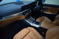 BMW 3シリーズ M340i Xﾄﾞﾗｲﾌﾞ 新車保証R6年10月迄 ｵﾌﾟｼｮﾝ/Mｽﾎﾟｰﾂｼｰﾄ ﾋｰﾀｰ付ｺﾆｬｯｸ革 ACｼｭﾆｯﾂｧｰ20AW ACC HUD ﾚｰｻﾞｰLEDﾗｲﾄ 可変Mｻｽ Mﾌﾞﾚｰｷ H&Rﾀﾞｳﾝｻｽ ｼﾞｪｽﾁｬｰC ﾊｰﾏﾝｶｰﾄﾞﾝｽﾋﾟｰｶｰ 側面衝突&車線変更&逸脱警告 後退ｱｼｽﾄ Pｱｼｽﾄ ﾀｯﾁﾊﾟﾈﾙﾅﾋﾞ