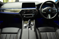 BMW 5シリーズ 530i Mｽﾎﾟｰﾂ ﾊｲﾗｲﾝ&ｲﾉﾍﾞｰｼｮﾝP  全席ﾋｰﾀｰﾌﾞﾗｯｸ革 LEDﾍｯﾄﾞﾗｲﾄ 追従ACC HUD ﾘﾓｰﾄP 液晶ﾒｰﾀｰﾊﾟﾈﾙ 車線変更&逸脱警告 衝突軽減B ｼﾞｪｽﾁｬｰC対応ﾀｯﾁﾊﾟﾈﾙiﾄﾞﾗｲﾌﾞHDDﾅﾋﾞﾌﾙｾｸﾞ 3Dﾋﾞｭｰ Bｶﾒﾗ 電動ﾄﾗﾝｸ 2年保証