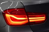 BMW 3シリーズ 320i Mｽﾎﾟｰﾂ LCI後期 8A型(B48B20A)ｴﾝｼﾞﾝ 追従ACC LEDﾍｯﾄﾞﾗｲﾄ&ﾃｰﾙ 車線逸脱&歩行者警告 衝突軽減ﾌﾞﾚｰｷ ﾀｯﾁﾊﾟｯﾄﾞ式iﾄﾞﾗｲﾌﾞHDDﾅﾋﾞ ｱﾙｶﾝﾀｰﾗ電動ｽﾎﾟｰﾂｼｰﾄ 18AW ﾘｱPDC Bｶﾒﾗ ﾊﾟﾄﾞﾙ ｽﾏｰﾄｷｰ 2年保証