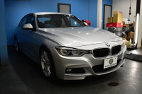 BMW 3シリーズ 320i Mｽﾎﾟｰﾂ LCI後期 8A型(B48B20A)ｴﾝｼﾞﾝ 追従ACC LEDﾍｯﾄﾞﾗｲﾄ&ﾃｰﾙ 車線逸脱&歩行者警告 衝突軽減ﾌﾞﾚｰｷ ﾀｯﾁﾊﾟｯﾄﾞ式iﾄﾞﾗｲﾌﾞHDDﾅﾋﾞ ｱﾙｶﾝﾀｰﾗ電動ｽﾎﾟｰﾂｼｰﾄ 18AW ﾘｱPDC Bｶﾒﾗ ﾊﾟﾄﾞﾙ ｽﾏｰﾄｷｰ 2年保証