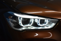 BMW X1 Xdrive25i Xﾗｲﾝ 4WD ﾊﾟﾉﾗﾏSR ﾊｲﾗｲﾝ&ｺﾝﾌｫｰﾄP 追従ACC ﾋｰﾀｰ付電動白革 ﾀｯﾁﾊﾟｯﾄﾞﾅﾋﾞBｶﾒﾗ Pｱｼｽﾄ前後PDC 衝突軽減B 車線逸脱&歩行者警告 電動Rｹﾞｰﾄ ｳｯﾄﾞｲﾝﾃﾘｱ ﾄﾞﾗﾊﾟﾌｫ 19AW 2年保証