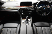 BMW 5シリーズ 523i Mｽﾎﾟｰﾂ ﾊｲﾗｲﾝP 全席ﾋｰﾀｰ付黒革 LEDﾍｯﾄﾞﾗｲﾄ 追従ACC 車線変更&逸脱警告 衝突軽減B ﾀｯﾁﾊﾟﾈﾙ対応iﾄﾞﾗｲﾌﾞHDDﾅﾋﾞﾌﾙｾｸﾞ 全周囲ｶﾒﾗ3Dﾋﾞｭｰ Bｶﾒﾗ 液晶ﾒｰﾀｰﾊﾟﾈﾙ 電動ﾄﾗﾝｸ 19AW 2年保証