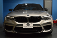 BMW Mシリーズ M5 V8ﾂｲﾝﾀｰﾎﾞ600馬力 MxDrive（4WD//2WD切替可）1ｵｰﾅｰ ｺﾝﾌｫｰﾄP  全席ﾋｰﾀｰ&前席ﾍﾞﾝﾁﾚｰｼｮﾝ&ﾏｯｻｰｼﾞ付ﾌﾞﾗｳﾝ&ﾌﾞﾗｯｸﾚｻﾞｰ ｽﾃｱﾘﾝｸﾞﾋｰﾀｰ ｱﾝﾋﾞｴﾝﾄｴｱP ﾀﾞｰｸｶｰﾎﾞﾝｲﾝﾃﾘｱ 追従ACC LCW LEDﾍｯﾄﾞﾗｲﾄ HUD 液晶ﾒｰﾀｰ 3Dﾋﾞｭｰ 20AW 2年保証