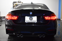 BMW Mシリーズ M4ｸｰﾍﾟ 6速M/T 左ﾊﾝﾄﾞﾙ 期間限定掲載 ﾋｰﾀｰ付ｼﾙﾊﾞｰｽﾄｰﾝ革 ｶｰﾎﾞﾝﾙｰﾌ&ｲﾝﾃﾘｱ HUD ｱﾀﾞﾌﾟﾃｨﾌﾞLEDﾍｯﾄﾞﾗｲﾄ ｵﾌﾟｼｮﾝ19AW 衝突軽減ﾌﾞﾚｰｷ 車線逸脱&歩行者警告  ﾀｯﾁﾊﾟｯﾄﾞiﾄﾞﾗｲﾌﾞHDDﾅﾋﾞ 前後PDC ﾌﾙｾｸﾞ Bｶﾒﾗ iｽﾄｯﾌﾟｽﾏｰﾄｷｰ  2年保証