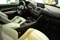 BMW Mシリーズ M4ｸｰﾍﾟ 6速M/T 左ﾊﾝﾄﾞﾙ 期間限定掲載 ﾋｰﾀｰ付ｼﾙﾊﾞｰｽﾄｰﾝ革 ｶｰﾎﾞﾝﾙｰﾌ&ｲﾝﾃﾘｱ HUD ｱﾀﾞﾌﾟﾃｨﾌﾞLEDﾍｯﾄﾞﾗｲﾄ ｵﾌﾟｼｮﾝ19AW 衝突軽減ﾌﾞﾚｰｷ 車線逸脱&歩行者警告  ﾀｯﾁﾊﾟｯﾄﾞiﾄﾞﾗｲﾌﾞHDDﾅﾋﾞ 前後PDC ﾌﾙｾｸﾞ Bｶﾒﾗ iｽﾄｯﾌﾟｽﾏｰﾄｷｰ  2年保証