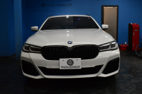 BMW 5シリーズ 530i ﾂｰﾘﾝｸﾞ Mｽﾎﾟｰﾂ LCI後期 ｴｸｽｸﾙｰｼﾌﾞﾅｯﾊﾟﾚｻﾞｰP 全席ﾋｰﾀｰ&前席ﾍﾞﾝﾁﾚｰｼｮﾝ付ｴｸｽｸﾙｰｼﾌﾞﾅｯﾊﾟ黒革 新ﾃﾞｻﾞｲﾝLEDﾍｯﾄﾞﾗｲﾄ ACｼｭﾆｯﾂｧｰ20AW CPMﾛｱﾚｲﾝﾌｫｰｽﾒﾝﾄ 可変ｻｽﾍﾟﾝｼｮﾝ ﾗｲﾌﾞｺｸﾋﾟｯﾄ ACC HUD LCW TV3Dﾋﾞｭｰ 2年保証