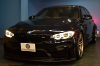 BMW Mシリーズ M3 MDCT  ｲﾝﾃﾞｨﾋﾞｼﾞｭｱﾙｶﾗｰ｢ｱｽﾞﾗｲﾄﾌﾞﾗｯｸ｣ ｵﾌﾟｼｮﾝ可変Mｻｽ Mﾊﾟﾌｫｽｽﾌﾟﾘﾝｸﾞ  LEDﾍｯﾄﾞﾗｲﾄ ＆ﾃｰﾙ 7速DCT ﾋｰﾀｰ付ｿﾉﾏﾍﾞｰｼﾞｭ革 HUD ｵﾌﾟｼｮﾝ19AW 車線逸脱&歩行者警告 ｶｰﾎﾞﾝR ﾌﾙｾｸﾞ Bｶﾒﾗ ﾊｰﾏﾝｶｰﾄﾞﾝ ｶｰﾎﾞﾝFﾘｯﾌﾟ 2年保証