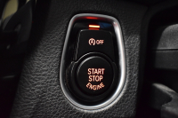 BMW Mシリーズ M3ｾﾀﾞﾝ 後期 MDCT  ｱﾀﾞﾌﾟﾃｨﾌﾞﾍｷｻｺﾞﾅﾙLEDﾍｯﾄﾞﾗｲﾄ ﾋｰﾀｰ付赤革 ｶｰﾎﾞﾝﾙｰﾌ&ｲﾝﾃﾘｱ ﾀｯﾁﾊﾟﾈﾙﾅﾋﾞﾊｰﾏﾝｶｰﾄﾞﾝ  ﾌﾙｾｸﾞBｶﾒﾗ前後PDC HUD 7速DCT ｵﾌﾟｼｮﾝ19AW 衝突軽減ﾌﾞﾚｰｷ 車線変更&車線逸脱&歩行者警告 2年保証