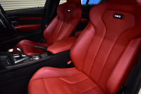 BMW Mシリーズ M3ｾﾀﾞﾝ 後期 MDCT  ｱﾀﾞﾌﾟﾃｨﾌﾞﾍｷｻｺﾞﾅﾙLEDﾍｯﾄﾞﾗｲﾄ ﾋｰﾀｰ付赤革 ｶｰﾎﾞﾝﾙｰﾌ&ｲﾝﾃﾘｱ ﾀｯﾁﾊﾟﾈﾙﾅﾋﾞﾊｰﾏﾝｶｰﾄﾞﾝ  ﾌﾙｾｸﾞBｶﾒﾗ前後PDC HUD 7速DCT ｵﾌﾟｼｮﾝ19AW 衝突軽減ﾌﾞﾚｰｷ 車線変更&車線逸脱&歩行者警告 2年保証