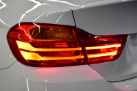 BMW Mシリーズ M4ｸｰﾍﾟ MDCT 7速DCT ｵﾌﾟｼｮﾝ可変Mｻｽﾍﾟﾝｼｮﾝ ﾋｰﾀｰ付黒革 HUD ｱﾀﾞﾌﾟﾃｨﾌﾞLEDﾍｯﾄﾞﾗｲﾄ 19AW 衝突軽減ﾌﾞﾚｰｷ 車線逸脱&歩行者警告  ﾀｯﾁﾊﾟｯﾄﾞHDDﾅﾋﾞﾌﾙｾｸﾞBｶﾒﾗ 前後PDC ｶｰﾎﾞﾝﾙｰﾌ 2年保証