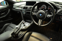 BMW Mシリーズ M4ｸｰﾍﾟ MDCT 7速DCT ｵﾌﾟｼｮﾝ可変Mｻｽﾍﾟﾝｼｮﾝ ﾋｰﾀｰ付黒革 HUD ｱﾀﾞﾌﾟﾃｨﾌﾞLEDﾍｯﾄﾞﾗｲﾄ 19AW 衝突軽減ﾌﾞﾚｰｷ 車線逸脱&歩行者警告  ﾀｯﾁﾊﾟｯﾄﾞHDDﾅﾋﾞﾌﾙｾｸﾞBｶﾒﾗ 前後PDC ｶｰﾎﾞﾝﾙｰﾌ 2年保証