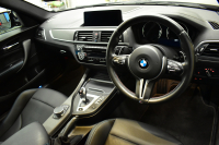 BMW Mシリーズ M2 ｺﾝﾍﾟﾃｨｼｮﾝ MDCT 7速DCT LCI後期 ｺﾝﾍﾟﾃｨｼｮﾝ専用410馬力ｴﾝｼﾞﾝ ﾍｷｻｺﾞﾅﾙLEDﾍｯﾄﾞﾗｲﾄ&ﾃｰﾙ ﾋｰﾀｰ付黒革 ﾀｯﾁﾊﾟﾈﾙHDDﾅﾋﾞBｶﾒﾗ 19AW 衝突軽減B ｶｰﾎﾞﾝｲﾝﾃﾘｱ Mｼｰﾄﾍﾞﾙﾄ 2年保証
