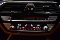 BMW 6シリーズ 630iｸﾞﾗﾝﾂｰﾘｽﾓ Mｽﾎﾟｰﾂ ｺﾝﾌｫｰﾄP ﾊﾟﾉﾗﾏSR ﾍｷｻｺﾞﾅﾙLEDﾍｯﾄﾞﾗｲﾄ  ACC ﾊｰﾏﾝｶｰﾄﾞﾝｻｳﾝﾄﾞ 全席ﾋｰﾀｰ前席ﾍﾞﾝﾁﾚｰｼｮﾝ&ﾏｯｻｰｼﾞ付茶革 HUD 衝突軽減ﾌﾞﾚｰｷ 車線変更 &逸脱&歩行者警告 ﾀｯﾁﾊﾟﾈﾙﾅﾋﾞ 3Dﾋﾞｭｰ 液晶ﾒｰﾀｰ  電動ﾄﾗﾝｸ 2年保証