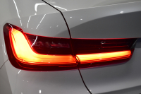 BMW 3シリーズ 330i Mｽﾎﾟｰﾂ 高出力 1ｵｰﾅｰ ｻﾝR ｲﾉﾍﾞｰｼｮﾝ&ﾌｧｽﾄﾄﾗｯｸ＆ﾊｲﾗｲﾝ&ｺﾝﾌｫｰﾄP ﾚｰｻﾞｰLEDﾗｲﾄ ﾋｰﾀｰ付黒革 ACC HUD 19AW Mｽﾎﾟｰﾂﾌﾞﾚｰｷ 可変Mｻｽ ﾊﾟｰｷﾝｸﾞｱｼｽﾄ+ 全周囲ｶﾒﾗ ｼﾞｪｽﾁｬｰC対応ﾀｯﾁﾊﾟﾈﾙﾅﾋﾞ ｱｯﾌﾟﾙｶｰﾌﾟﾚｲ  2年保証