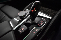 BMW 5シリーズ 530i Mｽﾎﾟｰﾂ ﾊｲﾗｲﾝP ｲﾝﾃﾞｨﾋﾞｼﾞｭｱﾙｶﾗ-ｱｽﾞﾗｲﾄﾌﾞﾗｯｸ  液晶ﾒｰﾀｰ  高出力ﾓﾃﾞﾙ  全席ﾋｰﾀｰ付黒革 LEDﾍｯﾄﾞﾗｲﾄ 追従ACC 車線変更警告 ﾀｯﾁﾊﾟﾈﾙ対応iﾄﾞﾗｲﾌﾞHDDﾅﾋﾞﾌﾙｾｸﾞ 全周囲ｶﾒﾗ3Dﾋﾞｭｰ ｽﾃｱﾘﾝｸﾞｻﾎﾟｰﾄ 2年保証