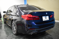 BMW 5シリーズ 530i Mｽﾎﾟｰﾂ ﾊｲﾗｲﾝP ｲﾝﾃﾞｨﾋﾞｼﾞｭｱﾙｶﾗ-ｱｽﾞﾗｲﾄﾌﾞﾗｯｸ  液晶ﾒｰﾀｰ  高出力ﾓﾃﾞﾙ  全席ﾋｰﾀｰ付黒革 LEDﾍｯﾄﾞﾗｲﾄ 追従ACC 車線変更警告 ﾀｯﾁﾊﾟﾈﾙ対応iﾄﾞﾗｲﾌﾞHDDﾅﾋﾞﾌﾙｾｸﾞ 全周囲ｶﾒﾗ3Dﾋﾞｭｰ ｽﾃｱﾘﾝｸﾞｻﾎﾟｰﾄ 2年保証