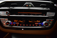 BMW 6シリーズ 623dｸﾞﾗﾝﾂｰﾘｽﾓ Mｽﾎﾟｰﾂ 1ｵｰﾅｰ ｱｯﾌﾟｸﾞﾚｰﾄﾞ&ｺﾝﾌｫｰﾄP ﾊﾟﾉﾗﾏSR LEDﾍｯﾄﾞﾗｲﾄ  ACC ﾊｰﾏﾝｶｰﾄﾞﾝｻｳﾝﾄﾞ ﾋｰﾀｰ&ﾍﾞﾝﾁﾚｰｼｮﾝ&ﾏｯｻｰｼﾞ付茶革 HUD 20AW 衝突軽減B 車線変更 &逸脱&歩行者警告 ﾅﾋﾞ全周囲ｶﾒ 液晶ﾒｰﾀｰ  電動ﾄﾗﾝｸ 2年保証