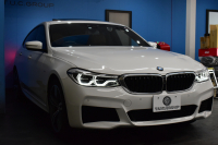 BMW 6シリーズ 623dｸﾞﾗﾝﾂｰﾘｽﾓ Mｽﾎﾟｰﾂ 1ｵｰﾅｰ ｱｯﾌﾟｸﾞﾚｰﾄﾞ&ｺﾝﾌｫｰﾄP ﾊﾟﾉﾗﾏSR LEDﾍｯﾄﾞﾗｲﾄ  ACC ﾊｰﾏﾝｶｰﾄﾞﾝｻｳﾝﾄﾞ ﾋｰﾀｰ&ﾍﾞﾝﾁﾚｰｼｮﾝ&ﾏｯｻｰｼﾞ付茶革 HUD 20AW 衝突軽減B 車線変更 &逸脱&歩行者警告 ﾅﾋﾞ全周囲ｶﾒ 液晶ﾒｰﾀｰ  電動ﾄﾗﾝｸ 2年保証