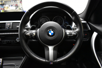 BMW 3シリーズ 320iﾂｰﾘﾝｸﾞ Mｽﾎﾟｰﾂ  LCI後期 8Aｴﾝｼﾞﾝ ﾊﾟﾉﾗﾏｻﾝﾙｰﾌ 1ｵｰﾅｰ 社外ﾌﾙｾｸﾞTV 19AW LEDﾍｯﾄﾞﾗｲﾄ&ﾃｰﾙ 追従ACC 車線逸脱&歩行者警告 衝突軽減ﾌﾞﾚｰｷ ｱﾙｶﾝﾀｰﾗ電動ｽﾎﾟｰﾂｼｰﾄ ﾀｯﾁﾊﾟｯﾄﾞiﾄﾞﾗｲﾌﾞHDDﾅﾋﾞ BｶﾒﾗﾘｱPDC 電動Rｹﾞｰﾄ 2年保証