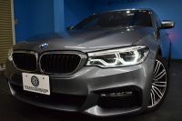 BMW 5シリーズ 530i Mｽﾎﾟｰﾂ 高出力ﾓﾃﾞﾙ ｲﾉﾍﾞｰｼｮﾝ&ﾊｲﾗｲﾝP 全席ﾋｰﾀｰ付黒革 HUD LEDﾍｯﾄﾞﾗｲﾄ ACC LCW 液晶ﾒｰﾀｰ Mspﾌﾞﾚｰｷ ﾀｯﾁﾊﾟﾈﾙ対応iﾄﾞﾗｲﾌﾞHDDﾅﾋﾞﾌﾙｾｸﾞ ｼﾞｪｽﾁｬｰC 3Dﾋﾞｭｰ ﾜｲﾔﾚｽﾁｬｰｼﾞ 19AW 2年保証
