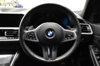 BMW 3シリーズ 330iﾂｰﾘﾝｸﾞ Mｽﾎﾟｰﾂ G21型 1ｵｰﾅｰ 高出力 ｲﾉﾍﾞｰｼｮﾝ&ﾊｲﾗｲﾝ&ｺﾝﾌｫｰﾄP ﾚｰｻﾞｰLEDﾗｲﾄ ﾋｰﾀｰ付黒革 ACC HUD 18AW Mｽﾎﾟｰﾂﾌﾞﾚｰｷ ﾊﾟｰｷﾝｸﾞｱｼｽﾄ+ 全周囲ｶﾒﾗ ｼﾞｪｽﾁｬｰC対応ﾀｯﾁﾊﾟﾈﾙﾅﾋﾞ ｱｯﾌﾟﾙｶｰﾌﾟﾚｲ 電動Rｹﾞｰﾄ ﾜｲﾔﾚｽ充電2年保証