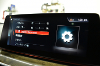 BMW 5シリーズ 523i ﾂｰﾘﾝｸﾞ Mｽﾎﾟｰﾂ 1ｵｰﾅｰ ｾﾚｸﾄ&ﾊｲﾗｲﾝP ﾊﾟﾉﾗﾏｻﾝR 4ｿﾞｰﾝAC 変更後全面液晶ﾒｰﾀｰ Mﾊﾟﾌｫｰﾏﾝｽ20AW 全席ﾋｰﾀｰ付黒革 HUD LEDﾍｯﾄﾞﾗｲﾄ 追従ACC 車線変更&逸脱警告 衝突軽減B ﾀｯﾁﾊﾟﾈﾙHDDﾅﾋﾞ 全周囲ｶﾒﾗ3Dﾋﾞｭｰ ﾊｰﾏﾝｶｰﾄﾞﾝ 電動Rｹﾞｰﾄ 2年保証