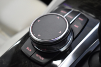 BMW 5シリーズ 530e Mｽﾎﾟｰﾂ PHEV 変更後全面液晶ﾒｰﾀｰ 全席ﾋｰﾀｰ付白革 LEDﾍｯﾄﾞﾗｲﾄ 追従ACC HUD 車線変更&逸脱警告 衝突軽減B ﾀｯﾁﾊﾟﾈﾙ対応iﾄﾞﾗｲﾌﾞHDDﾅﾋﾞﾌﾙｾｸﾞ 3Dﾋﾞｭｰ全周囲ｶﾒﾗ Pｱｼｽﾄ 電動ﾄﾗﾝｸ 2年保証