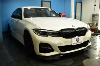 BMW 3シリーズ 330i Mｽﾎﾟｰﾂ 高出力 ｲﾉﾍﾞｰｼｮﾝ&ﾊｲﾗｲﾝ&ｺﾝﾌｫｰﾄP ﾚｰｻﾞｰLEDﾗｲﾄ ﾋｰﾀｰ付黒革 ACC HUD ﾚｲｽﾞ19AW ｱｲﾊﾞｯﾊﾀﾞｳﾝｻｽ Mｽﾎﾟｰﾂﾌﾞﾚｰｷ ﾊﾟｰｷﾝｸﾞｱｼｽﾄ+ 全周囲ｶﾒﾗ ｼﾞｪｽﾁｬｰC対応ﾀｯﾁﾊﾟﾈﾙﾅﾋﾞ ｱｯﾌﾟﾙｶｰﾌﾟﾚｲ  2年保証