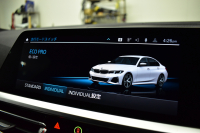 BMW 3シリーズ M340i Xﾄﾞﾗｲﾌﾞ ｵﾌﾟｼｮﾝMｽﾎﾟｰﾂｼｰﾄ ﾋｰﾀｰ付黒革 ACC HUD ﾚｰｻﾞｰLEDﾗｲﾄ 可変Mｻｽ Mｽﾎﾟｰﾂﾌﾞﾚｰｷ ｼﾞｪｽﾁｬｰC ﾊｰﾏﾝｶｰﾄﾞﾝｽﾋﾟｰｶｰ 側面衝突&車線変更&逸脱警告 後退ｱｼｽﾄ ﾀｯﾁﾊﾟﾈﾙﾅﾋﾞ全周囲ｶﾒﾗ 電動ﾄﾗﾝｸ 2年保証