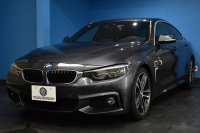 BMW 4シリーズ 440i ｸﾞﾗﾝｸｰﾍﾟ Mｽﾎﾟｰﾂ LCI後期 左ﾊﾝﾄﾞﾙ 1ｵｰﾅｰ ﾌｧｽﾄﾄﾗｯｸP 可変Mｻｽ Mｽﾎﾟｰﾂﾌﾞﾚｰｷ 19AW 追従ACC HUD ﾍｷｻｺﾞﾅﾙLEDﾍｯﾄﾞﾗｲﾄ&ﾃｰﾙ ﾋｰﾀｰ付黒革 液晶ﾒｰﾀｰ harman/kardon ﾀｯﾁﾊﾟﾈﾙﾅﾋﾞ Bｶﾒﾗ 車線変更&逸脱警告 衝突軽減B 電動Rｹﾞｰﾄ 2年保証