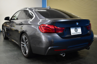 BMW 4シリーズ 440i ｸﾞﾗﾝｸｰﾍﾟ Mｽﾎﾟｰﾂ LCI後期 左ﾊﾝﾄﾞﾙ 1ｵｰﾅｰ ﾌｧｽﾄﾄﾗｯｸP 可変Mｻｽ Mｽﾎﾟｰﾂﾌﾞﾚｰｷ 19AW 追従ACC HUD ﾍｷｻｺﾞﾅﾙLEDﾍｯﾄﾞﾗｲﾄ&ﾃｰﾙ ﾋｰﾀｰ付黒革 液晶ﾒｰﾀｰ harman/kardon ﾀｯﾁﾊﾟﾈﾙﾅﾋﾞ Bｶﾒﾗ 車線変更&逸脱警告 衝突軽減B 電動Rｹﾞｰﾄ 2年保証