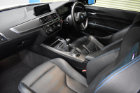 BMW Mシリーズ M2 ｺﾝﾍﾟﾃｨｼｮﾝ 6速MT LCI後期 ｺﾝﾍﾟﾃｨｼｮﾝ専用410馬力ｴﾝｼﾞﾝ LEDﾍｯﾄﾞﾗｲﾄ&ﾃｰﾙ OHLINS車高調 ﾋｰﾀｰ付黒革 ﾀｯﾁﾊﾟﾈﾙHDDﾅﾋﾞBｶﾒﾗ 専用19AW 車線逸脱&歩行者警告 衝突軽減B ｶｰﾎﾞﾝｲﾝﾃﾘｱ Mｼｰﾄﾍﾞﾙﾄ  2年保証