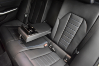 BMW 3シリーズ M340i Xﾄﾞﾗｲﾌﾞ R7年4月迄新車保証付 ﾋｰﾀｰ付黒革 ACC HUD ﾚｰｻﾞｰLEDﾗｲﾄ 可変Mｻｽ Mｽﾎﾟｰﾂﾌﾞﾚｰｷ harman/kardon 側面衝突&車線変更&逸脱警告 後退ｱｼｽﾄ ｼﾞｪｽﾁｬｰC付ﾀｯﾁﾊﾟﾈﾙﾅﾋﾞ全周囲ｶﾒﾗ 電動ﾄﾗﾝｸ 2年保証